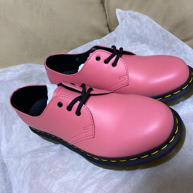 Dr.Martens(ドクターマーチン)のドクターマーチン  ピンク レディースの靴/シューズ(ローファー/革靴)の商品写真