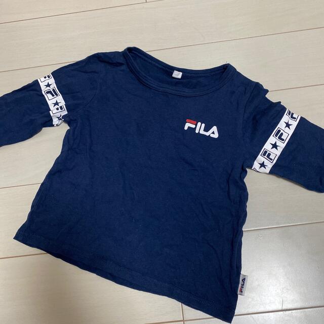 FILA(フィラ)のキッズ　ロンT 95センチ キッズ/ベビー/マタニティのキッズ服男の子用(90cm~)(Tシャツ/カットソー)の商品写真