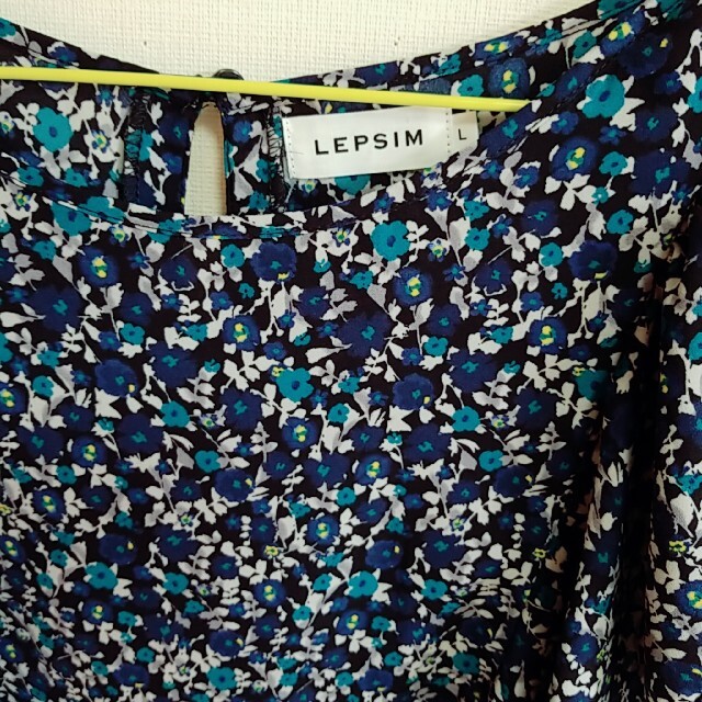 LEPSIM(レプシィム)のLEPSIM ブラウス レディースのトップス(シャツ/ブラウス(半袖/袖なし))の商品写真