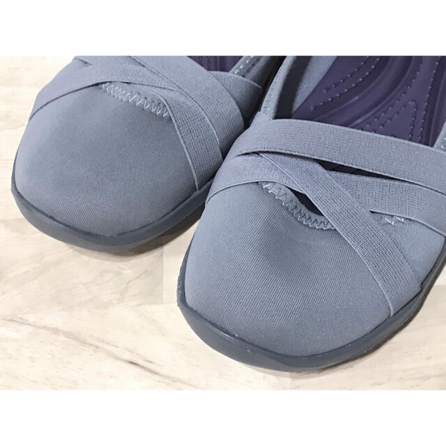 crocs(クロックス)のCROCS   /   フラットシューズ・８Ｗ レディースの靴/シューズ(スリッポン/モカシン)の商品写真