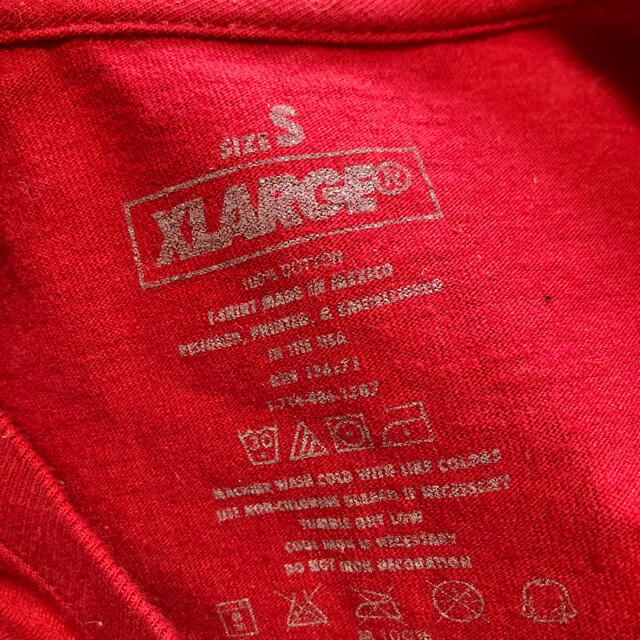 XLARGE(エクストララージ)のエクストララージ　Tシャツ レッド メンズのトップス(Tシャツ/カットソー(半袖/袖なし))の商品写真