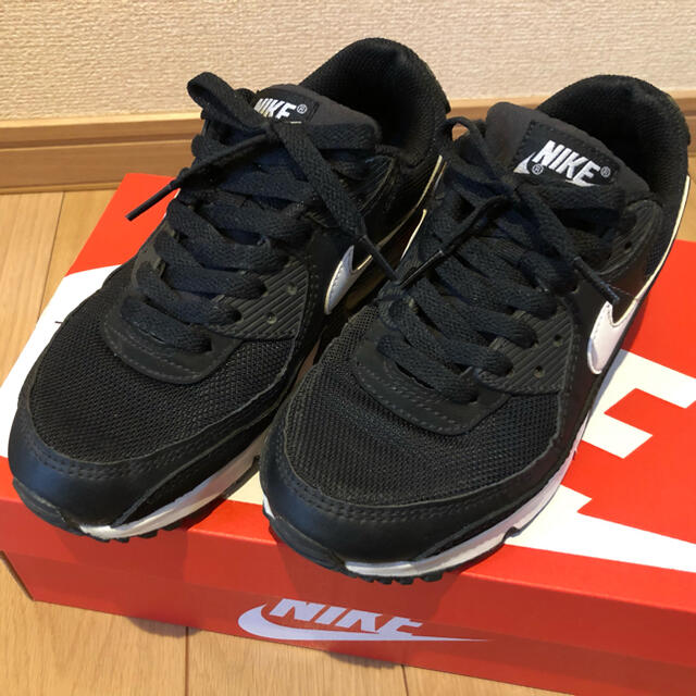 NIKE AIR MAX90 ブラック　レディースウィメンズスニーカー 1