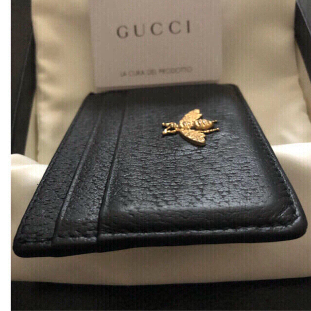 Gucci(グッチ)のセール価格GUCCI グッチ アニマリエ カード蜂Beeケース.🐝 メンズのファッション小物(名刺入れ/定期入れ)の商品写真