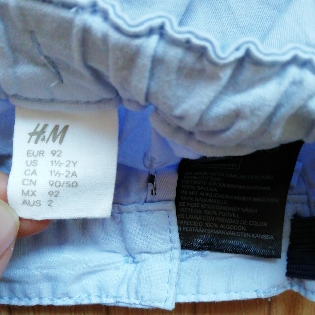 H&M(エイチアンドエム)のH&M　ショートパンツ80～90 キッズ/ベビー/マタニティのキッズ服男の子用(90cm~)(パンツ/スパッツ)の商品写真