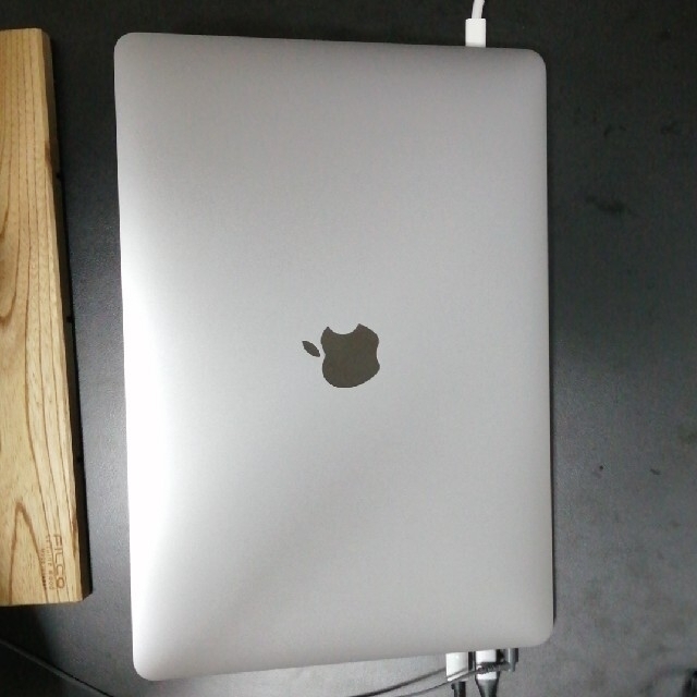 驚きの値段 Apple ストレージ2TB メモリ32GB 2020 13インチ Pro