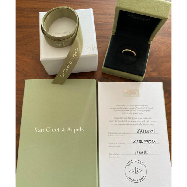 Van Cleef & Arpels - 値下げしました。ペルレゴールドパール 試着のみ Van Cleef & Arpels - 値下げしました。ペルレゴールドパール 試着のみ