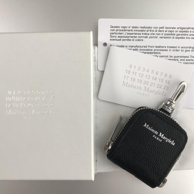 Maison Martin Margiela(マルタンマルジェラ)の【新品】メゾンマルジェラ　キーホルダー メンズのファッション小物(キーホルダー)の商品写真