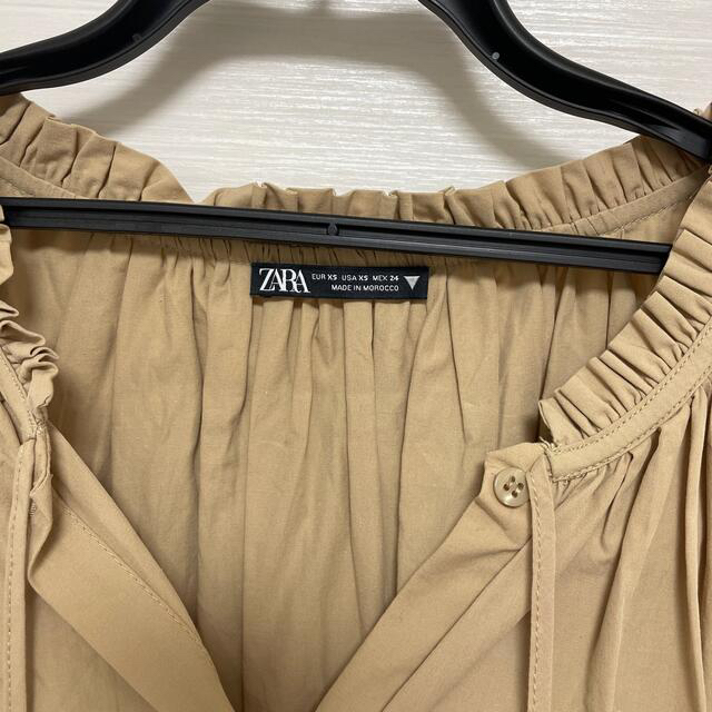 ZARA(ザラ)のZARAブラウス レディースのトップス(シャツ/ブラウス(長袖/七分))の商品写真