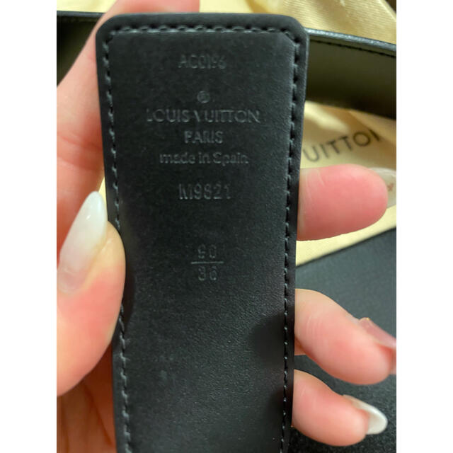 LOUIS VUITTON(ルイヴィトン)のルイヴィトン ベルト ルイ・ヴィトン 直営店購入 正規品 メンズのファッション小物(ベルト)の商品写真