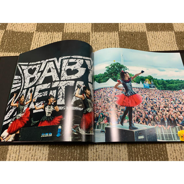 BABYMETAL(ベビーメタル)のBABYMETAL WORLD TOUR 2014 エンタメ/ホビーのDVD/ブルーレイ(ミュージック)の商品写真