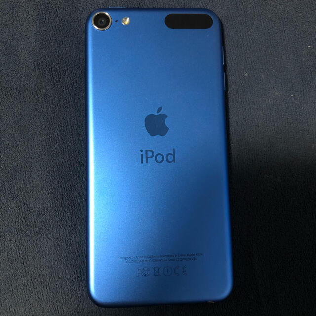 iPod touch(アイポッドタッチ)のApple iPod touch  32GB ブルー 第6世代 スマホ/家電/カメラのオーディオ機器(ポータブルプレーヤー)の商品写真