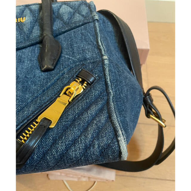 ミュウミュウ miumiu バイカー ミュウミュウ miumiu バイカー ハンドバッグ バッグ レディース 新品で購入して