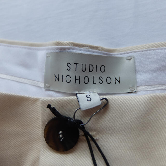 SUNSEA(サンシー)のstudio nicholson ボリューム パンツ メンズのパンツ(スラックス)の商品写真