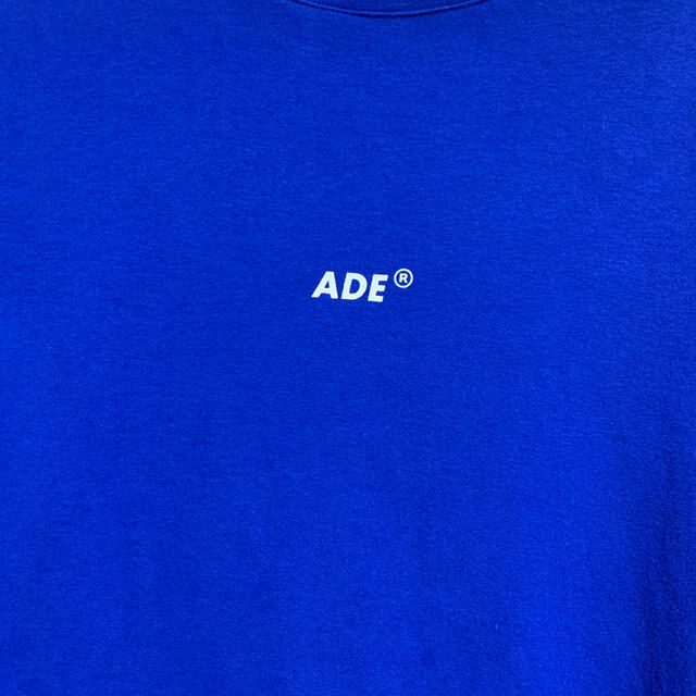 MAISON KITSUNE'(メゾンキツネ)のadererror 青　Tシャツ メンズのトップス(Tシャツ/カットソー(半袖/袖なし))の商品写真