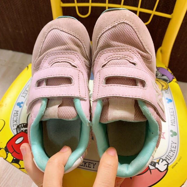 New Balance(ニューバランス)のニューバランス シューズ ピンクミントカラー 15.5cm 子供 キッズ キッズ/ベビー/マタニティのキッズ靴/シューズ(15cm~)(スニーカー)の商品写真