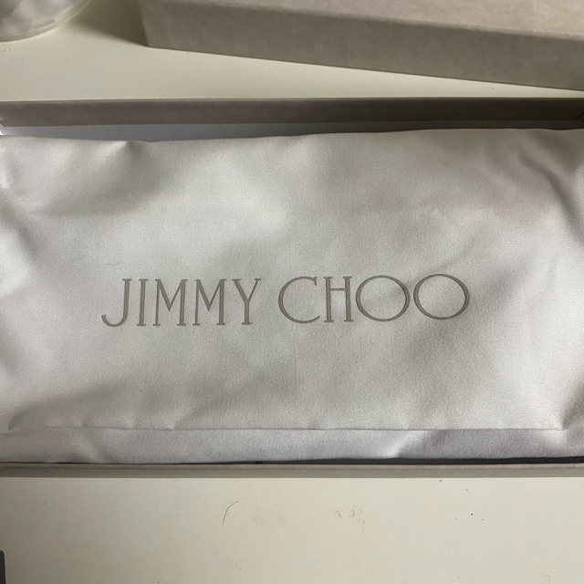 JIMMY CHOO(ジミーチュウ)の新品　未使用　ジミーチュウ　長財布 レディースのファッション小物(財布)の商品写真