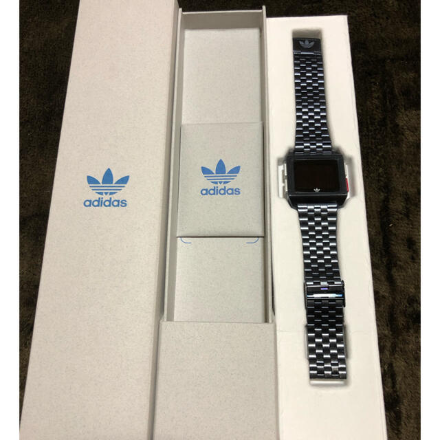 adidas(アディダス)のadidas ARCHIVE_M1 メンズの時計(腕時計(デジタル))の商品写真