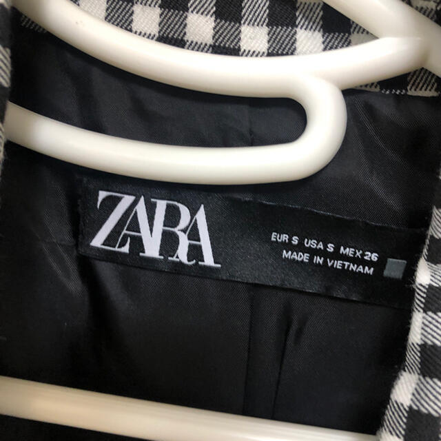 ZARA(ザラ)のzara ギンガムチェックジャケット レディースのジャケット/アウター(テーラードジャケット)の商品写真