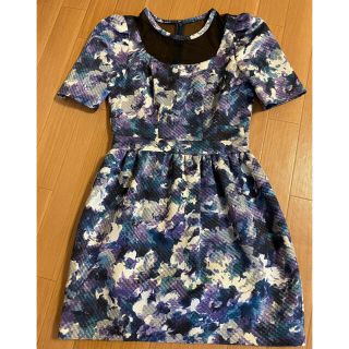 デイジー ワンピースの通販 100点以上 Daisyのレディースを買うならラクマ デイジー ワンピースの通販 100点以上 Daisyのレディースを買うならラクマ