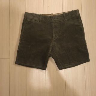 ギャップ(GAP)の【膝上丈】太畝コーデュロイショーツ　カーキ　一点物(ショートパンツ)