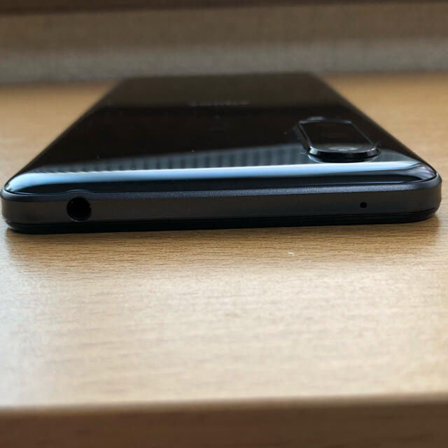 AQUOS(アクオス)のAQUOS zero5G basic Black スマホ/家電/カメラのスマートフォン/携帯電話(スマートフォン本体)の商品写真