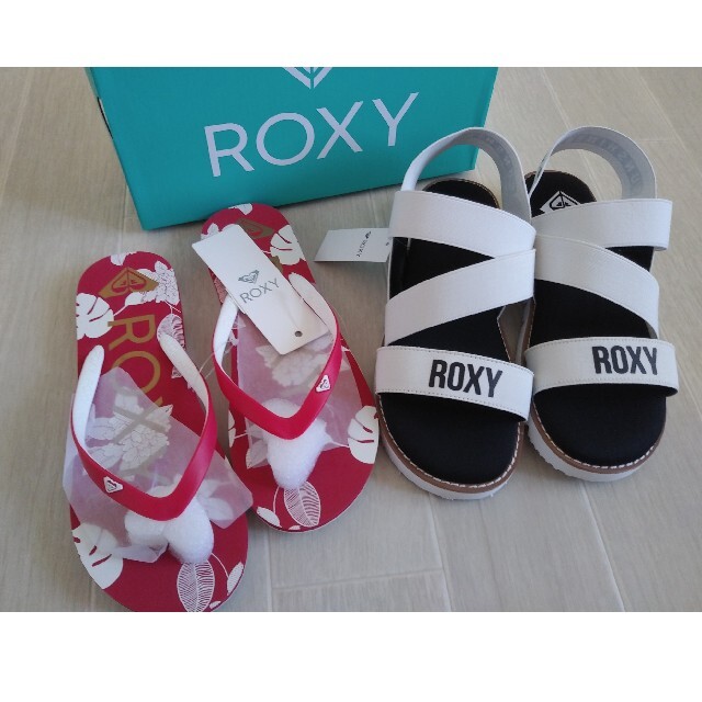 Roxy(ロキシー)のロキシー　サンダル　25センチ　新品タグ付き　ROXY　ビーチサンダル レディースの靴/シューズ(ビーチサンダル)の商品写真