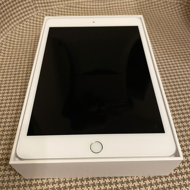 アップルApple iPad mini 5 Wi-Fi  64GB Silver