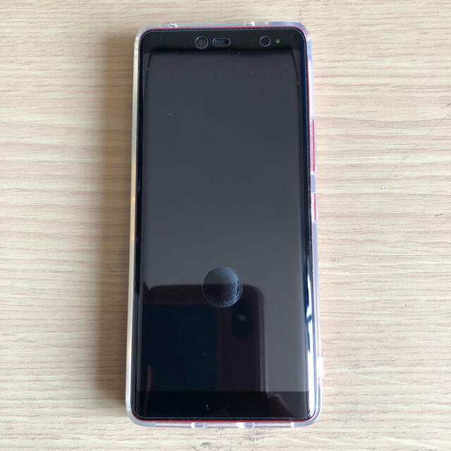 Rakuten(ラクテン)のRakuten Hand RED  、楽天ハンド　赤　中古品 スマホ/家電/カメラのスマートフォン/携帯電話(スマートフォン本体)の商品写真