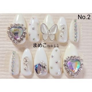 ビジュー×量産型ジェルネイルチップ　No.2 コスメ/美容のネイル(つけ爪/ネイルチップ)の商品写真