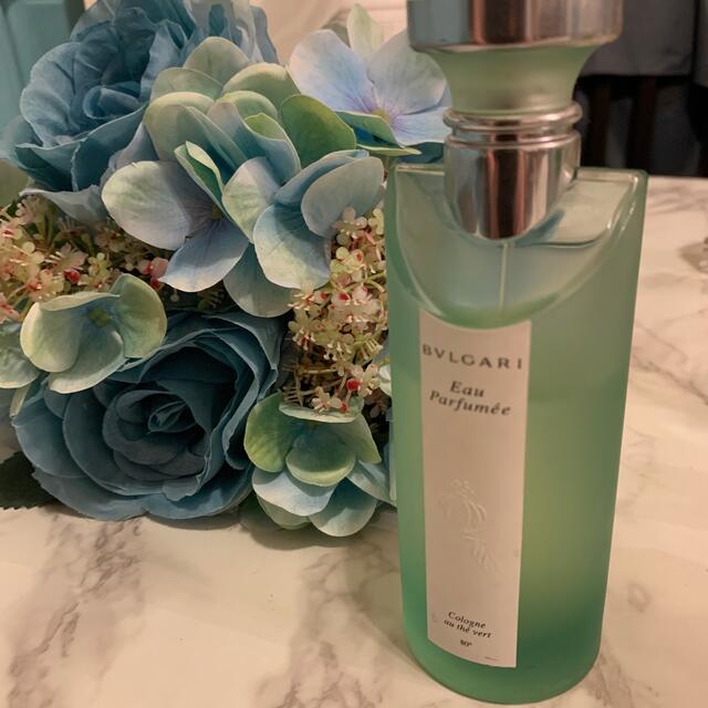 BVLGARI(ブルガリ)のＢＶＬG A R I  Eau  parfumee 75ml コスメ/美容の香水(香水(女性用))の商品写真