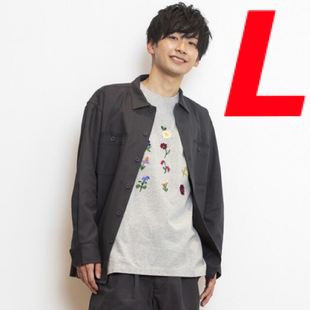 UNIQLO(ユニクロ)のユニクロ　JWアンダーソン　クルーネックＴシャツ　Lサイズ メンズのトップス(Tシャツ/カットソー(半袖/袖なし))の商品写真