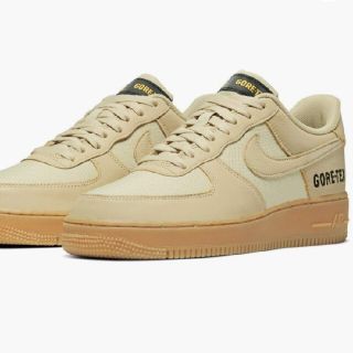 ナイキ(NIKE)のNIKE AIR FORCE 1 GORETEX team gold khaki(スニーカー)