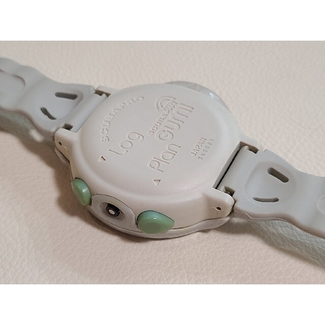 超美品 スキューバプロ ダイブコンピューター SCUBAPRO ダイビング