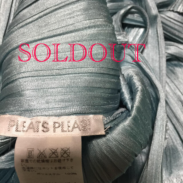 PLEATS PLEASE ISSEY MIYAKE(プリーツプリーズイッセイミヤケ)のpleats pleaseチュニックワンピース光沢 レディースのワンピース(ひざ丈ワンピース)の商品写真