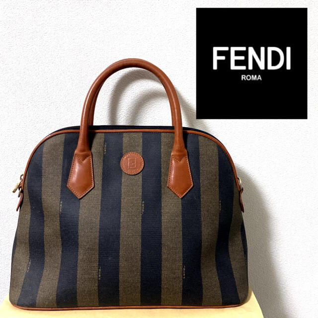 FENDI ペカンハンドバッグ　ヴィンテージ　ズッカ　マンマバケット　ショルダーシャネル