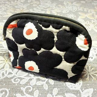 マリメッコ(marimekko)のハンドメイド　ポーチ(ポーチ)