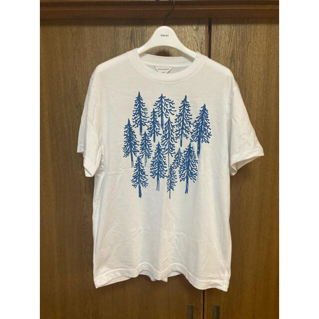 mina perhonen(ミナペルホネン)の新品未使用　mina perhonen metsa Tシャツ　ミナ　カットソー レディースのトップス(Tシャツ(半袖/袖なし))の商品写真