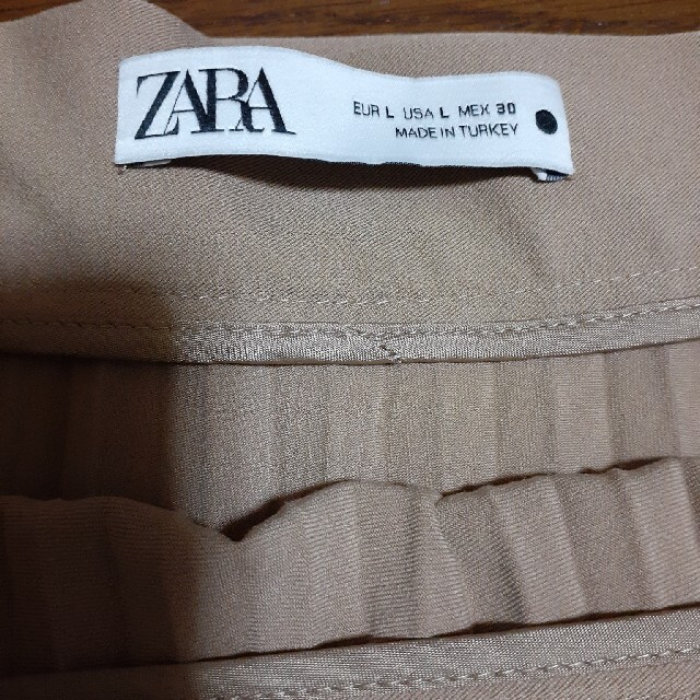 ZARA(ザラ)のZARA☆ベルト付きプリーツロングスカート/USA-Lサイズ レディースのスカート(ひざ丈スカート)の商品写真