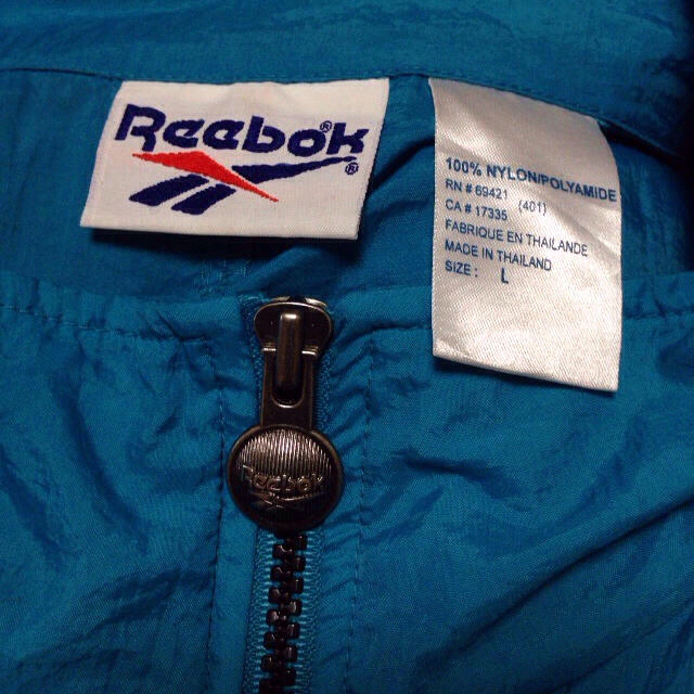 Reebok(リーボック)のワンピ風ロングシャカジャン レディースのジャケット/アウター(スカジャン)の商品写真