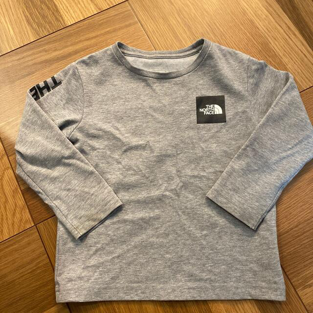 THE NORTH FACE(ザノースフェイス)のkids ロンT キッズ/ベビー/マタニティのキッズ服男の子用(90cm~)(Tシャツ/カットソー)の商品写真