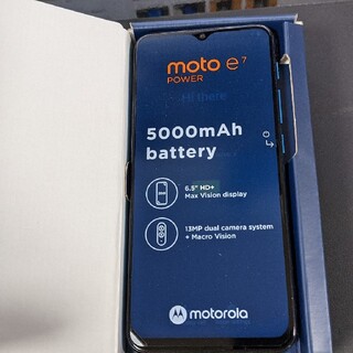 モトローラ(Motorola)の【新品未使用】モトローラ moto e7 power ブルー(スマートフォン本体)