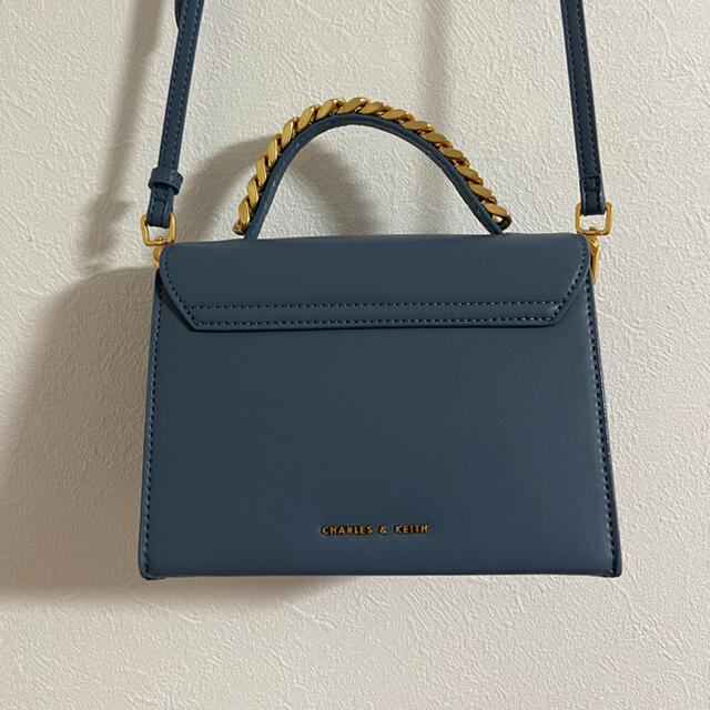 Charles and Keith(チャールズアンドキース)のチャールズアンドキース　リボンショルダー レディースのバッグ(ショルダーバッグ)の商品写真