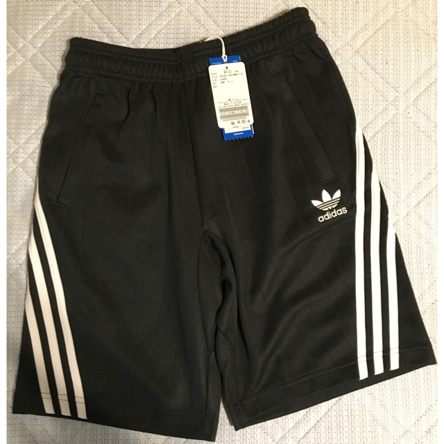 adidas(アディダス)の新品【adidas Originals】NOVA WRAP SHORTS  メンズのパンツ(ショートパンツ)の商品写真