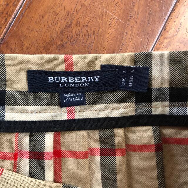 BURBERRY(バーバリー)のバーバリー　スカート レディースのスカート(ひざ丈スカート)の商品写真