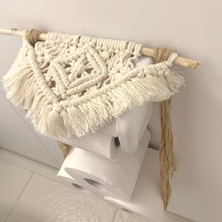 15ハンドメイド　マクラメトイレットペーパーホルダー　BOHO 流木　ナチュラル(インテリア雑貨)