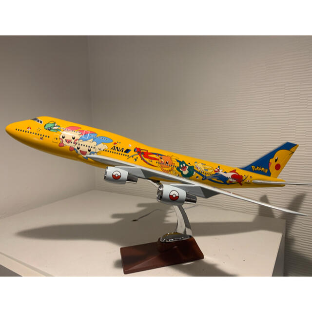 せりさん様専用　ピカチュ/ポケモン　ANA B747-400 1:150のサムネイル