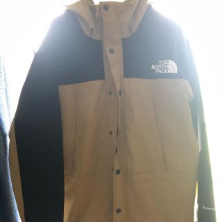 ザノースフェイス(THE NORTH FACE)の美品 THE NORTH FACE マウンテンライトジャケットメンズL(マウンテンパーカー)