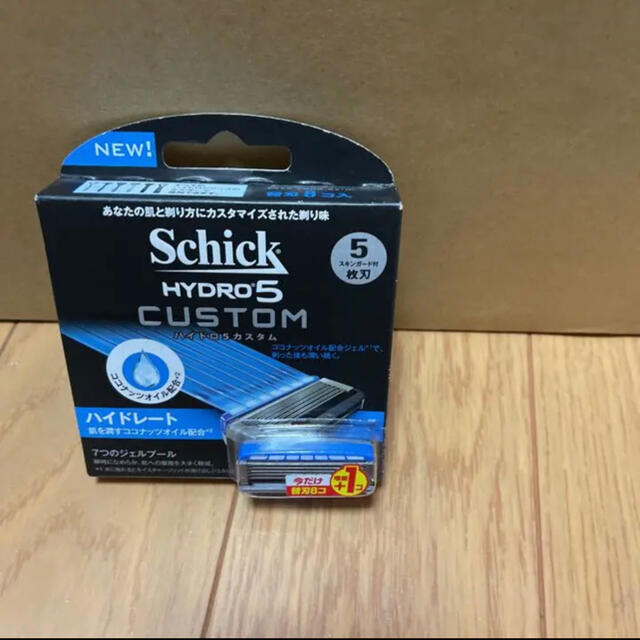 Schick HYDRO5 ひげそり替刃8個入+1の通販 by みなこ's shop｜ラクマ