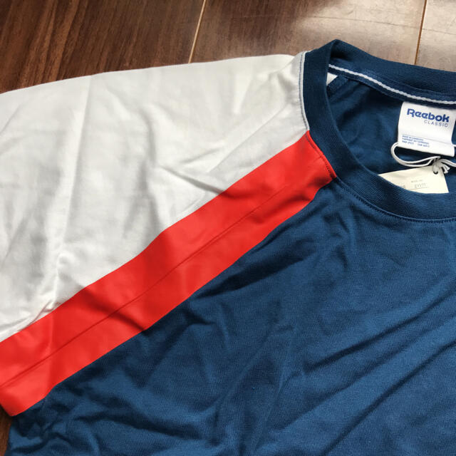 Reebok(リーボック)のReebok リーボック 半袖Tシャツ S ブルー 白 切り替え メンズのトップス(Tシャツ/カットソー(半袖/袖なし))の商品写真