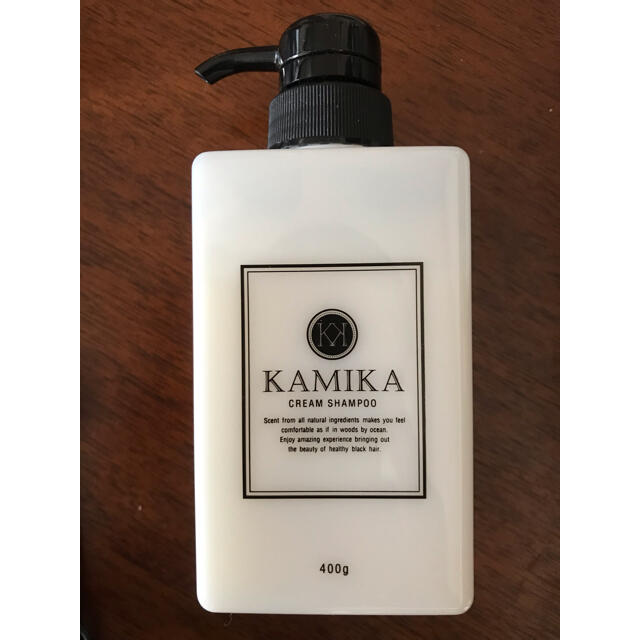 KAMIKA  カミカ黒髪クリームシャンプー コスメ/美容のヘアケア/スタイリング(シャンプー)の商品写真